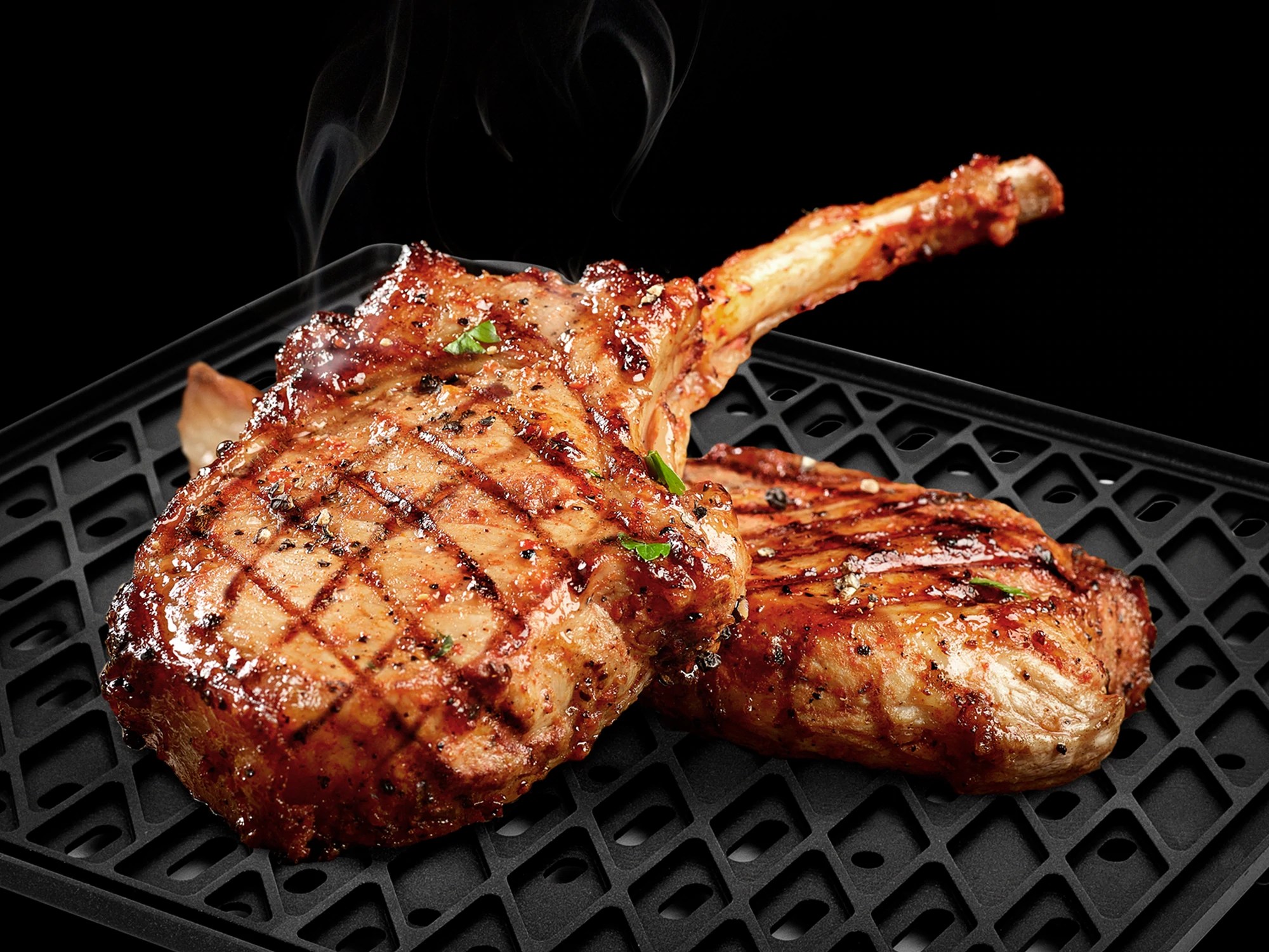 Steak_on_Grill_2000x1500_1_2048x2048