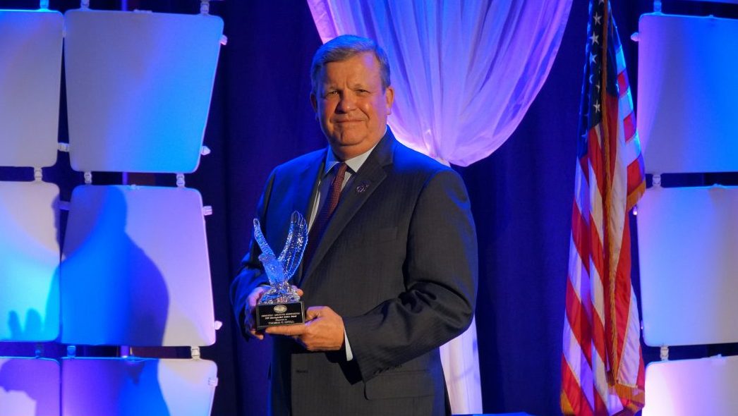 Exchange Director/CEO Tom Shull Receives ALA Distinguished Service Award