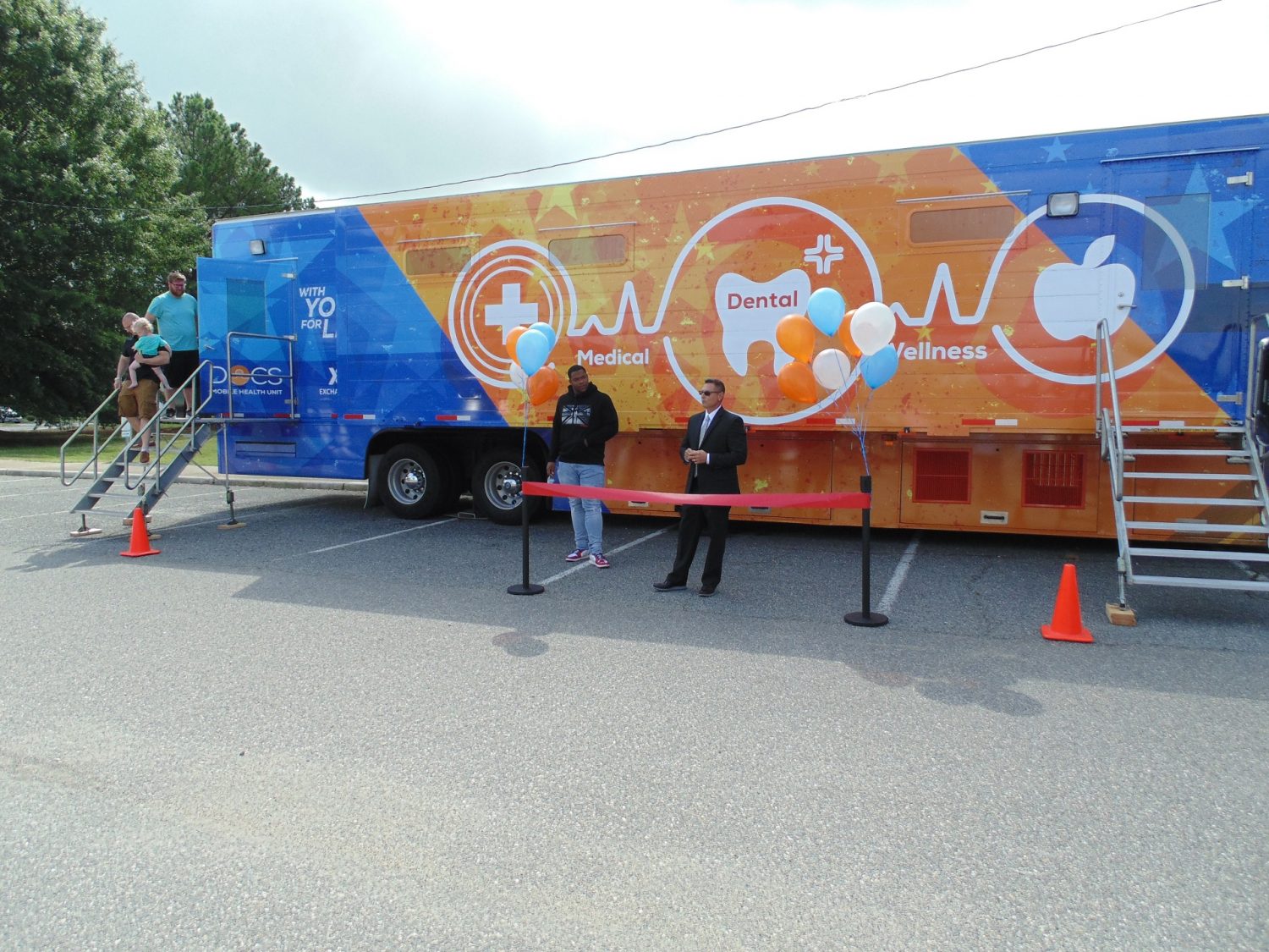 Exchange opens mobile dental clinic at JBLE