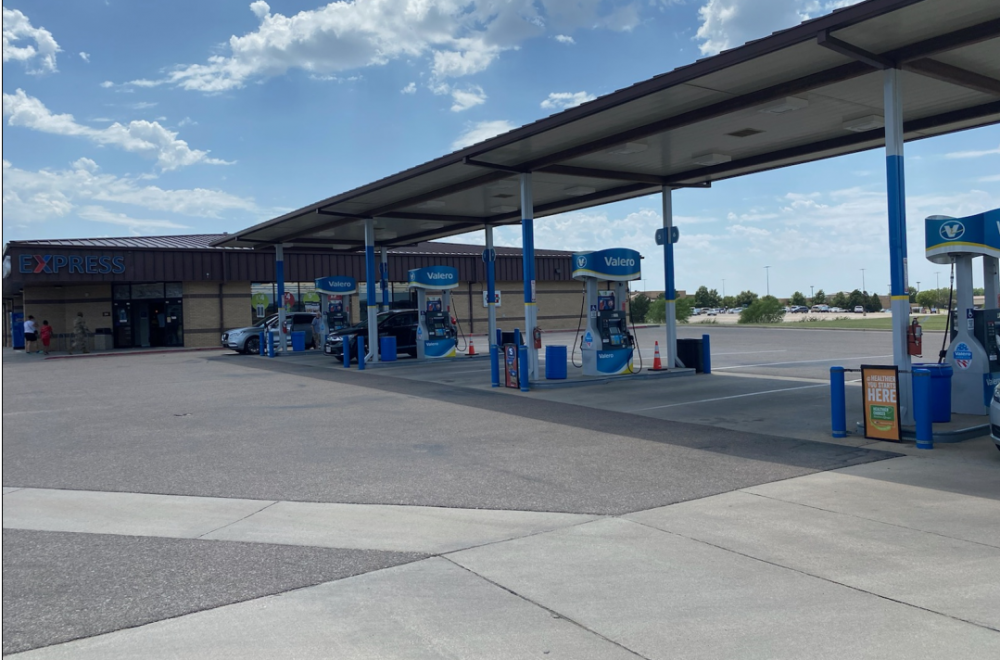 Express Now Offering TOP TIER™-Certified Valero Fuel to McConnell Air Force Base Community